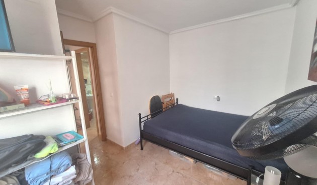 Resale - Bungalow -
Torrevieja - El Limonar
