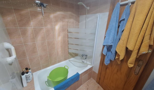 Resale - Bungalow -
Torrevieja - El Limonar