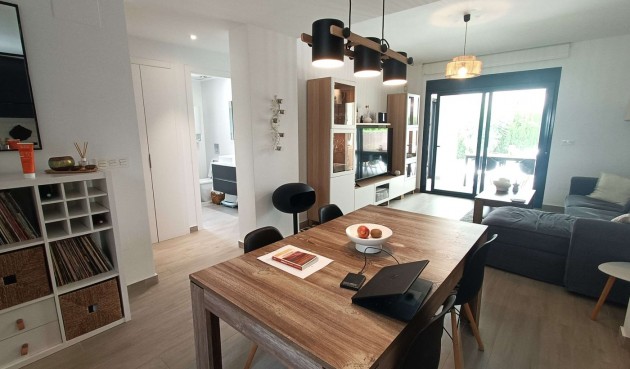 Resale - Apartment -
San Miguel de Salinas - Inland