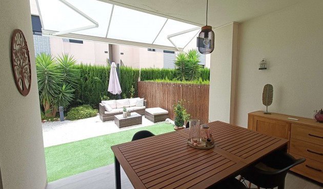 Resale - Apartment -
San Miguel de Salinas - Inland