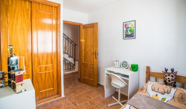 Resale - Villa -
Vistabella Golf Entre Naranjos - Inland