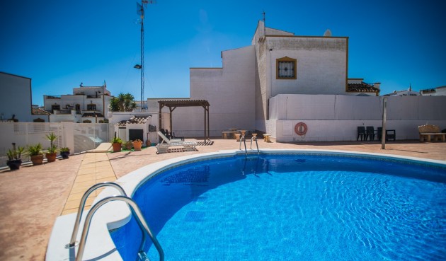 Resale - Villa -
Vistabella Golf Entre Naranjos - Inland