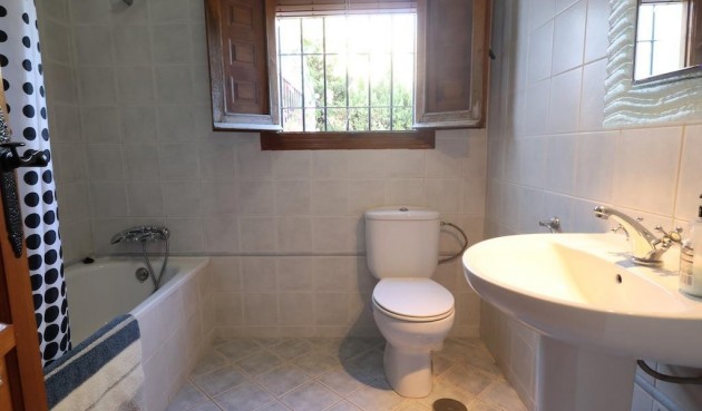 Resale - Villa -
Orihuela Costa - Costa Blanca