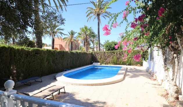 Resale - Villa -
Orihuela Costa - Costa Blanca