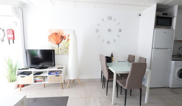 Resale - Bungalow -
Torrevieja - Costa Blanca