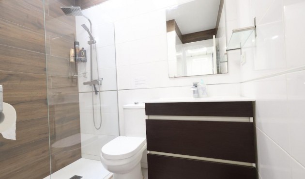 Resale - Bungalow -
Torrevieja - Costa Blanca