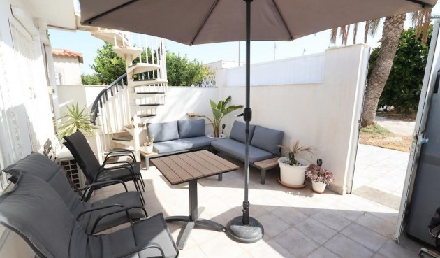 Resale - Bungalow -
Torrevieja - Costa Blanca