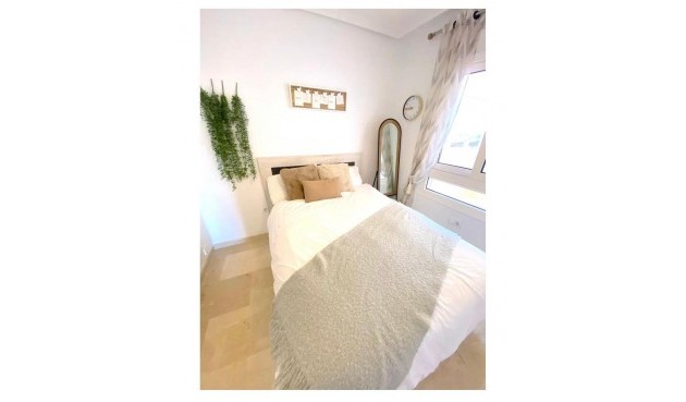 Resale - Apartment -
Playa Flamenca - Costa Blanca