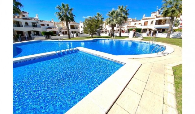 Resale - Apartment -
Playa Flamenca - Costa Blanca