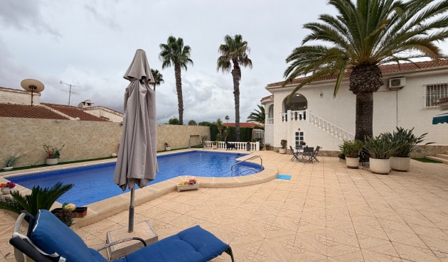 Resale - Villa -
Ciudad Quesada - Costa Blanca