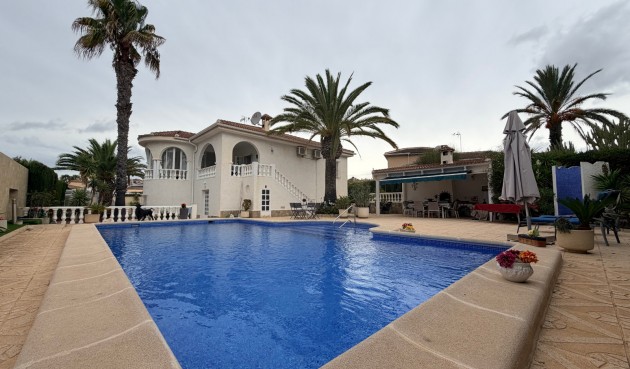Resale - Villa -
Ciudad Quesada - Costa Blanca