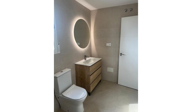 Resale - Villa -
Catral - Costa Blanca