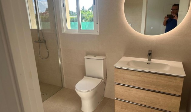 Resale - Villa -
Catral - Costa Blanca