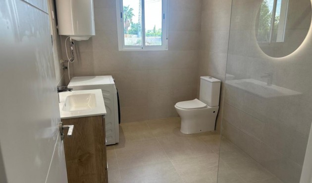 Resale - Villa -
Catral - Costa Blanca