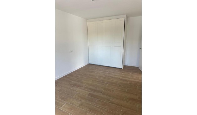 Resale - Villa -
Catral - Costa Blanca