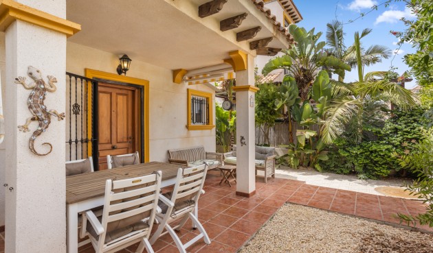 Resale - Semi Detached -
Lomas de Caboroig