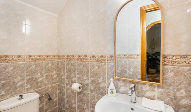Resale - Semi Detached -
Lomas de Caboroig