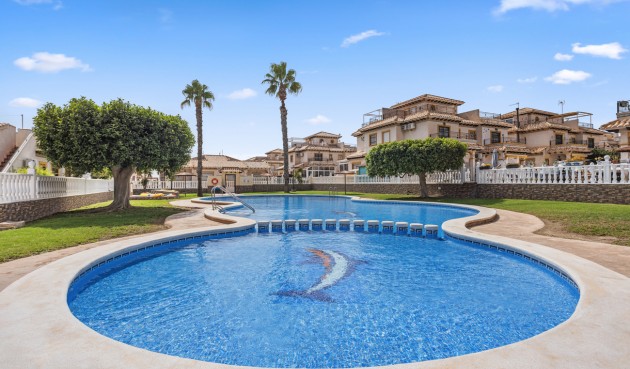 Resale - Semi Detached -
Lomas de Caboroig