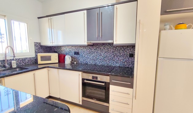 Resale - Villa -
Villamartin - Costa Blanca