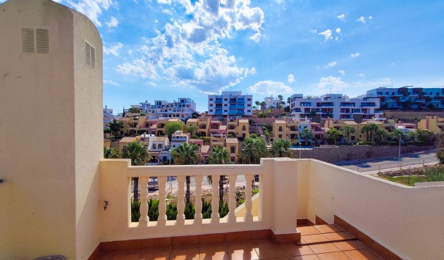 Resale - Villa -
Villamartin - Costa Blanca