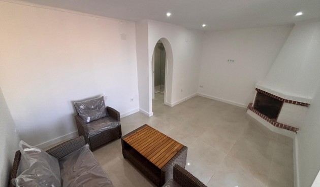 Resale - Bungalow -
Torrevieja - Costa Blanca