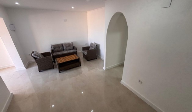 Resale - Bungalow -
Torrevieja - Costa Blanca