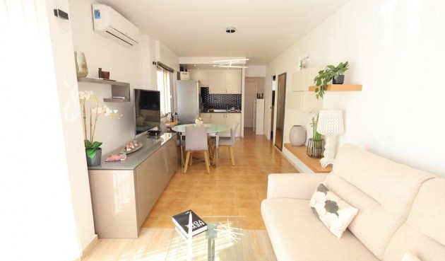 Resale - Apartment -
Torrevieja - Costa Blanca
