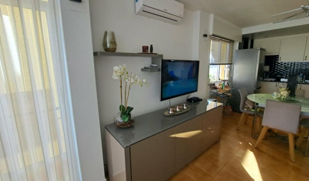 Resale - Apartment -
Torrevieja - Costa Blanca