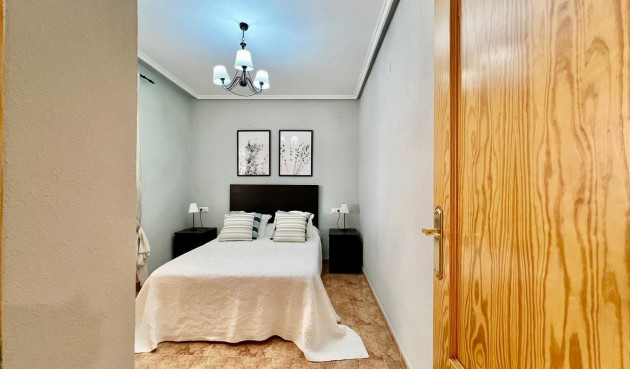 Resale - Apartment -
Torrevieja - PARQUE DE LAS NACIONES