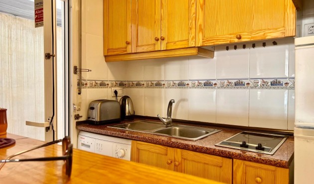 Resale - Apartment -
Torrevieja - PARQUE DE LAS NACIONES
