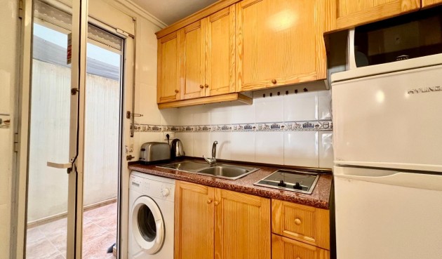 Resale - Apartment -
Torrevieja - PARQUE DE LAS NACIONES