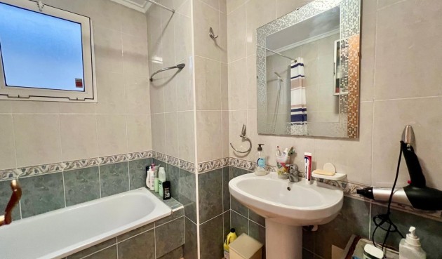 Resale - Apartment -
Torrevieja - PARQUE DE LAS NACIONES