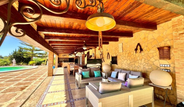 Resale - Villa -
Almoradí - Comunidad Valenciana