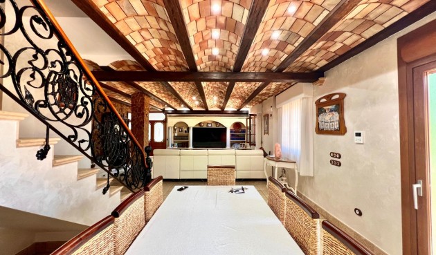 Resale - Villa -
Almoradí - Comunidad Valenciana