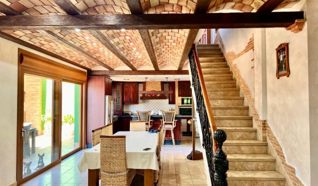 Resale - Villa -
Almoradí - Comunidad Valenciana