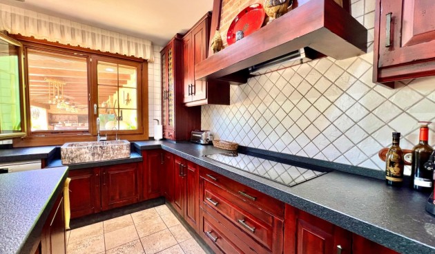 Resale - Villa -
Almoradí - Comunidad Valenciana