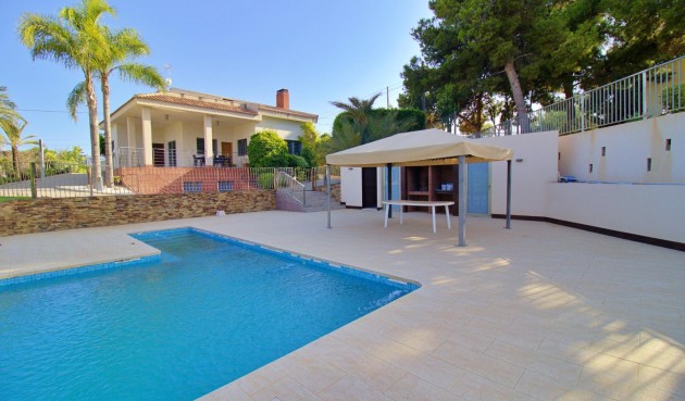 Resale - Villa -
Elche Pedanías - Peña las Águilas
