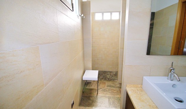 Resale - Villa -
Elche Pedanías - Peña las Águilas