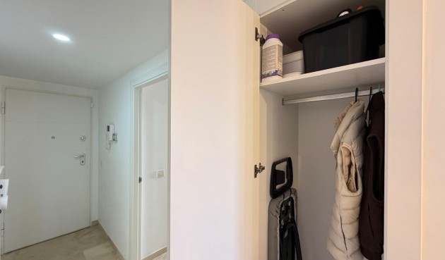Resale - Apartment -
Torrevieja - Punta Prima