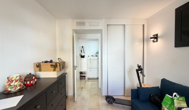 Resale - Apartment -
Torrevieja - Punta Prima