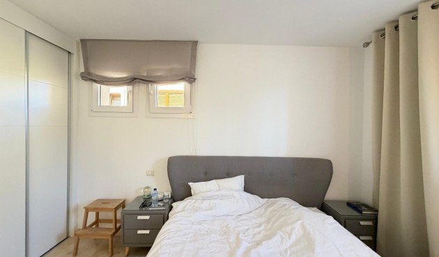 Resale - Apartment -
Torrevieja - Punta Prima