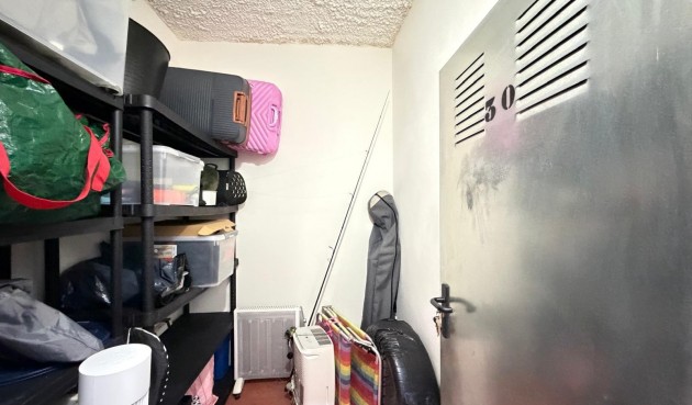 Resale - Apartment -
Torrevieja - Punta Prima