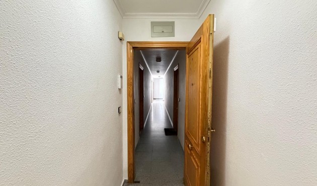 Resale - Apartment -
Torrevieja - Playa del Cura