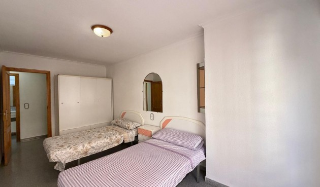 Resale - Apartment -
Torrevieja - Playa del Cura