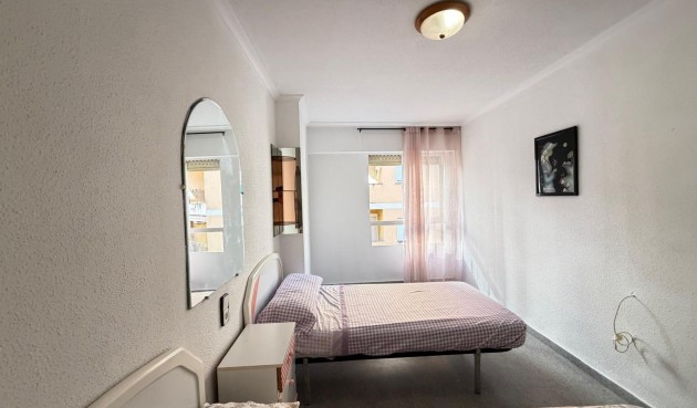 Resale - Apartment -
Torrevieja - Playa del Cura