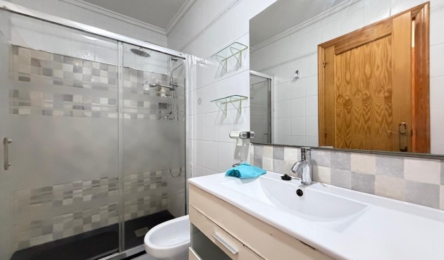 Resale - Apartment -
Torrevieja - Playa del Cura