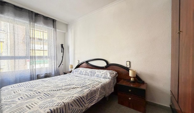 Resale - Apartment -
Torrevieja - Playa del Cura
