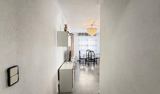 Resale - Apartment -
Torrevieja - Playa del Cura