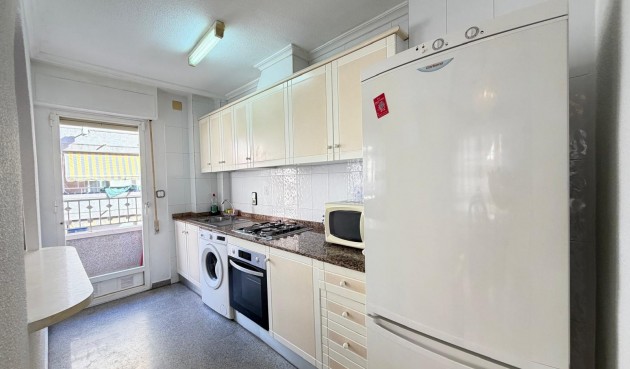 Resale - Apartment -
Torrevieja - Playa del Cura