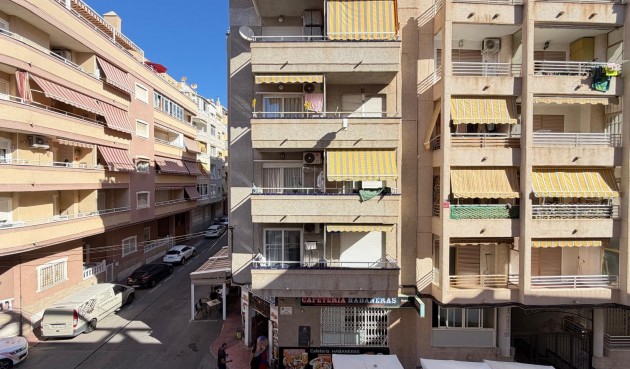 Resale - Apartment -
Torrevieja - Playa del Cura
